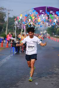 BIB: 42142
                            <button type="button" onclick="openModal(9920935)" class="btn btn-primary btn-sm float-right btn-popup" data-toggle="modal" data-target=".modal-high-quality">
                        <i class="fas fa-shopping-cart"></i> Add to Cart
                    </button>
                                            <button type="button" onclick="isThisMe(9920935, true)" class="btn btn-success btn-sm float-right btn-popup btn-isme hidden" data-toggle="tooltip" data-placement="bottom" title="นี่คือรูปของคุณใช่ไหม คลิกที่นี่เพื่อเอาเข้าอัลบั้ม">
                        <i class="fas fa-plus"></i> Add to album
                    </button>
                    <button type="button" onclick="isThisMe(9920935, false)" class="btn btn-warning btn-sm float-right btn-popup btn-isnotme hidden">
                        <i class="fas fa-ban"></i> Remove from album
                    </button>
